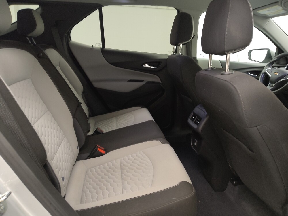 2021 Chevrolet Equinox in St. Louis, MO 63136 - 18125878 19