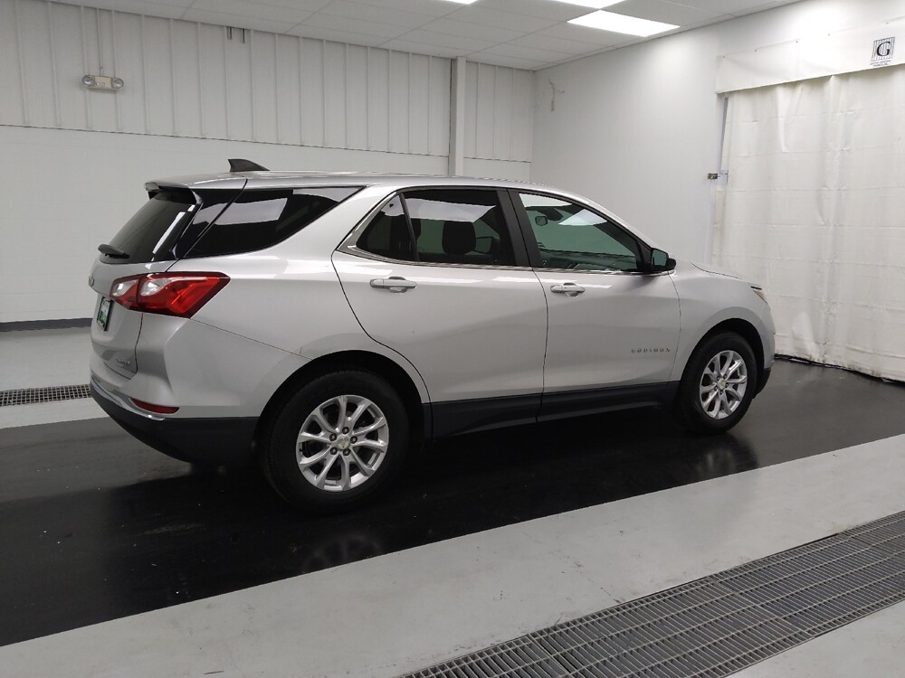 2021 Chevrolet Equinox in St. Louis, MO 63136 - 18125878 10