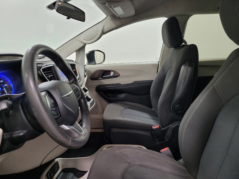 2020 Chrysler Voyager in Williamstown, NJ 8094 - 18125881 17