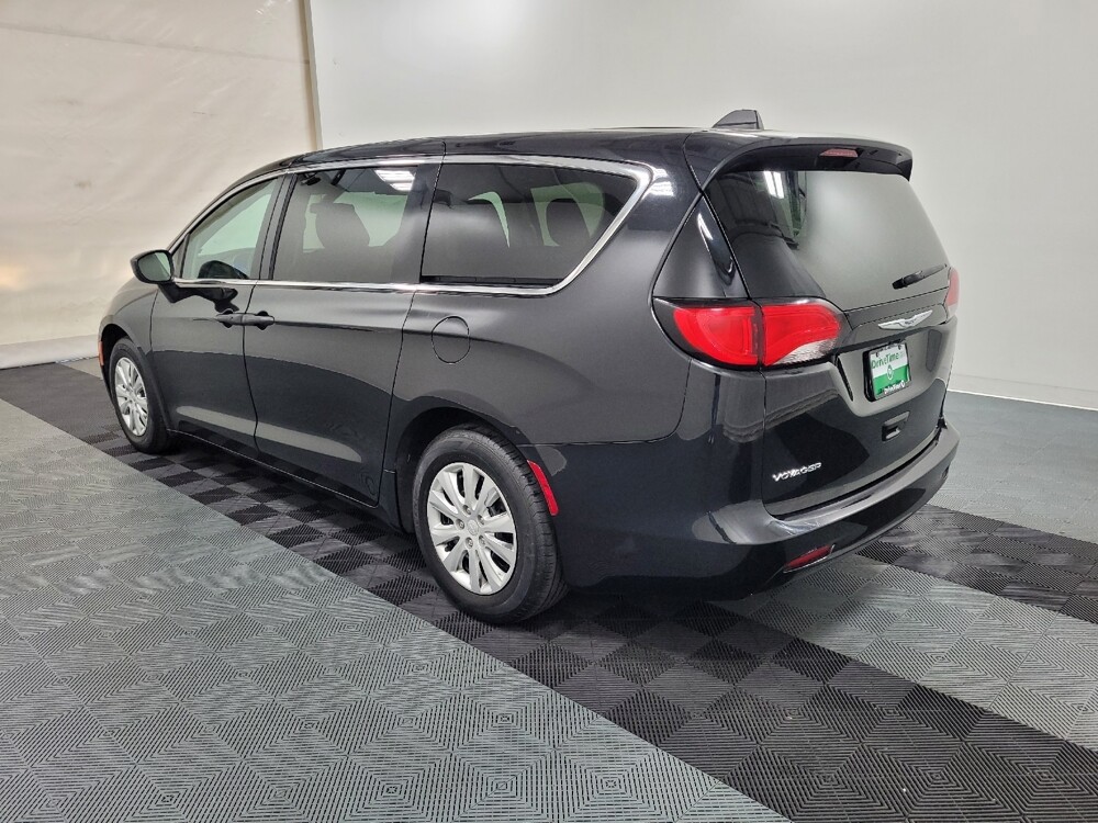 2020 Chrysler Voyager in Williamstown, NJ 8094 - 18125881 3