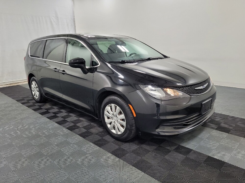2020 Chrysler Voyager in Williamstown, NJ 8094 - 18125881 11