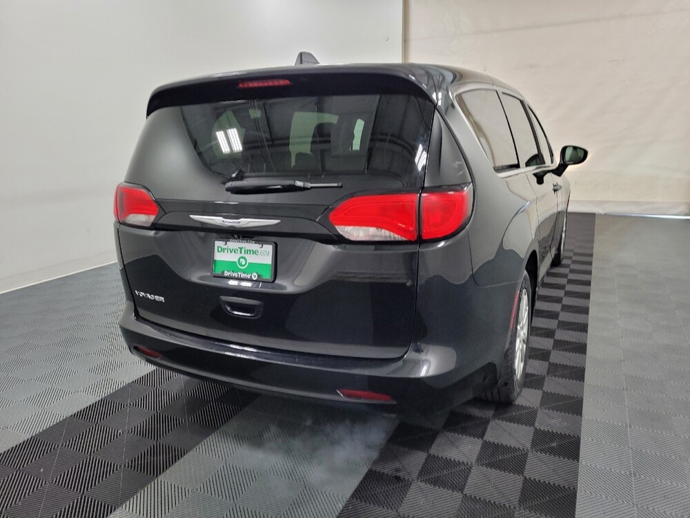 2020 Chrysler Voyager in Williamstown, NJ 8094 - 18125881 9