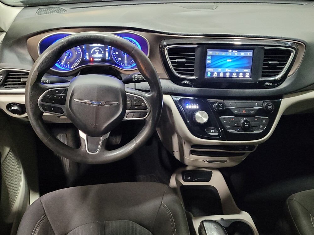 2020 Chrysler Voyager in Williamstown, NJ 8094 - 18125881 22