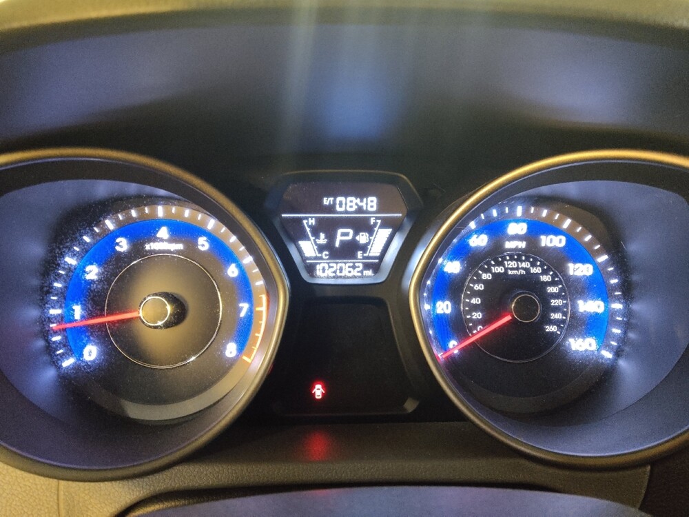 2016 Hyundai Elantra in Fayetteville, NC 28304 - 18125882 23