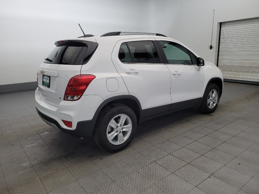 2018 Chevrolet Trax in Owings Mills, MD 21117 - 18125884 10