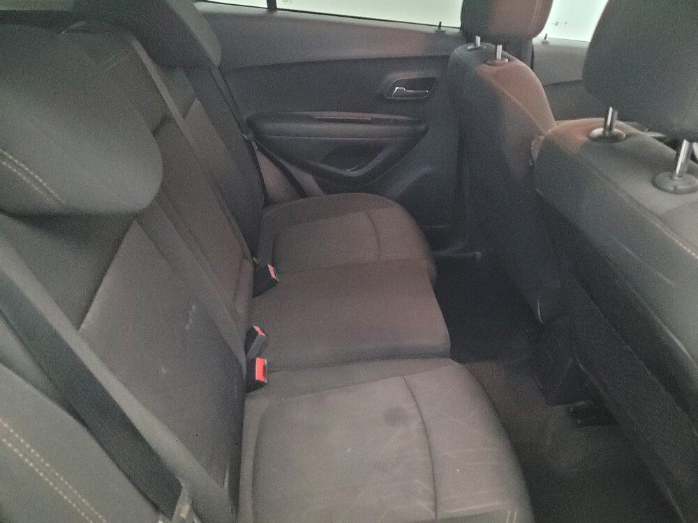 2018 Chevrolet Trax in Owings Mills, MD 21117 - 18125884 19