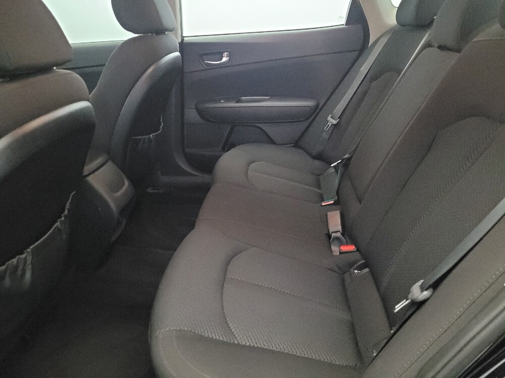 2018 Kia Optima in Pittsburgh, PA 15236 - 18125885 18