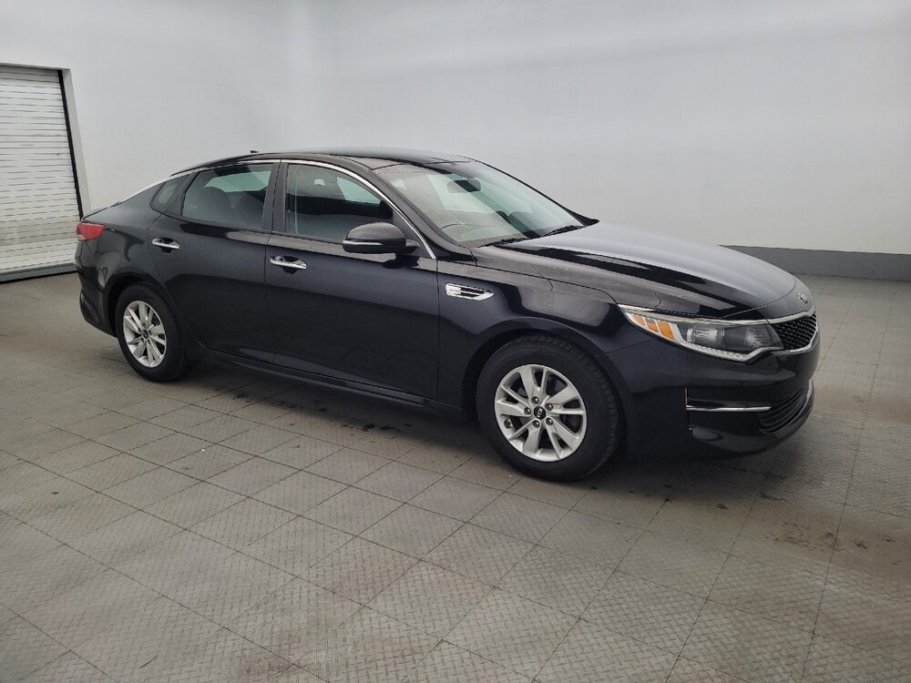 2018 Kia Optima in Pittsburgh, PA 15236 - 18125885 11