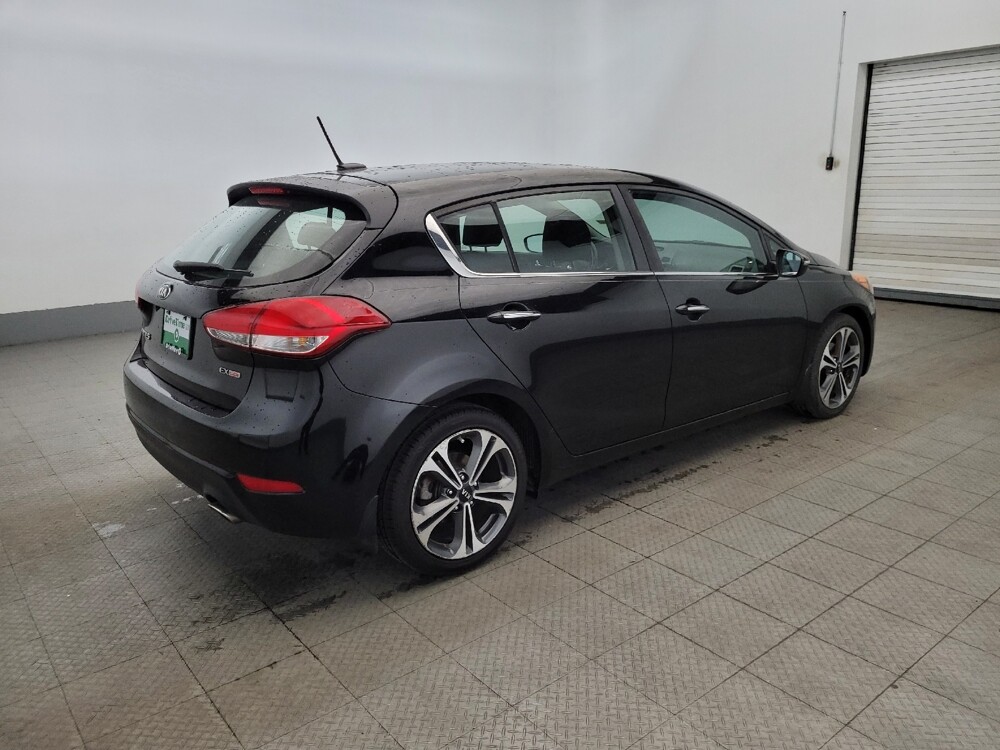 2016 Kia Forte in Pittsburgh, PA 15236 - 18125886 10