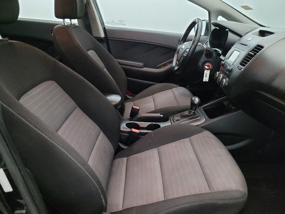 2016 Kia Forte in Pittsburgh, PA 15236 - 18125886 21