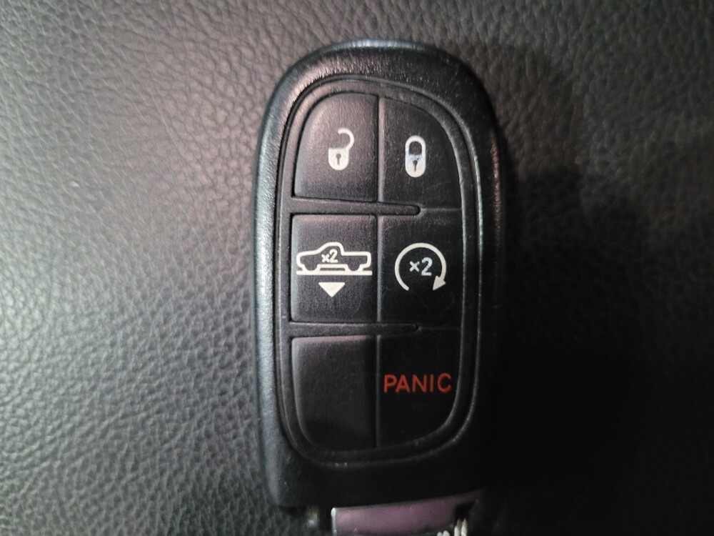 2016 RAM 1500 in Williamstown, NJ 8094 - 18125891 32