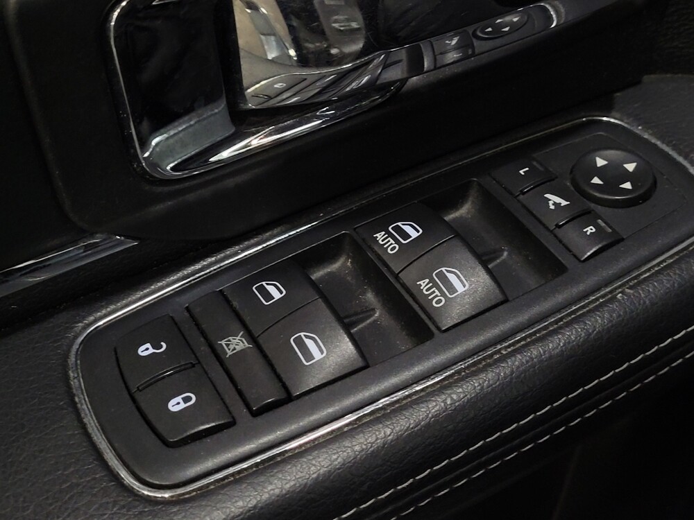 2016 RAM 1500 in Williamstown, NJ 8094 - 18125891 27