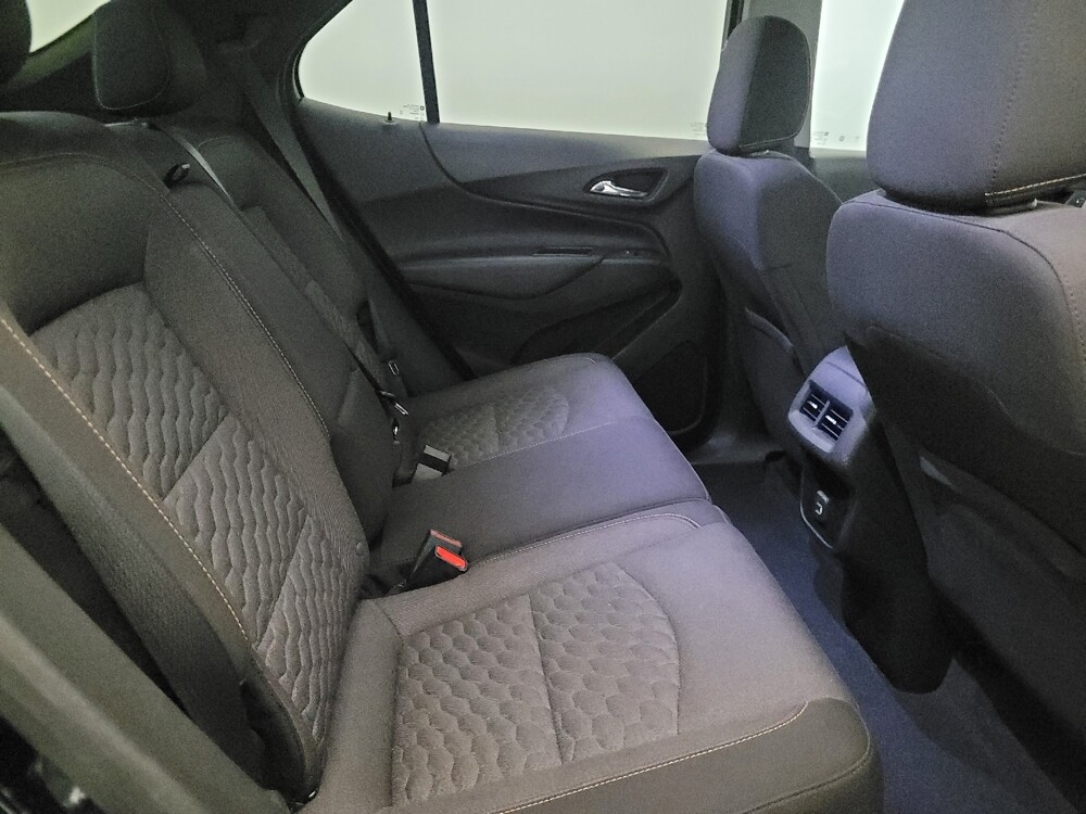 2021 Chevrolet Equinox in Pittsburgh, PA 15237 - 18125895 19