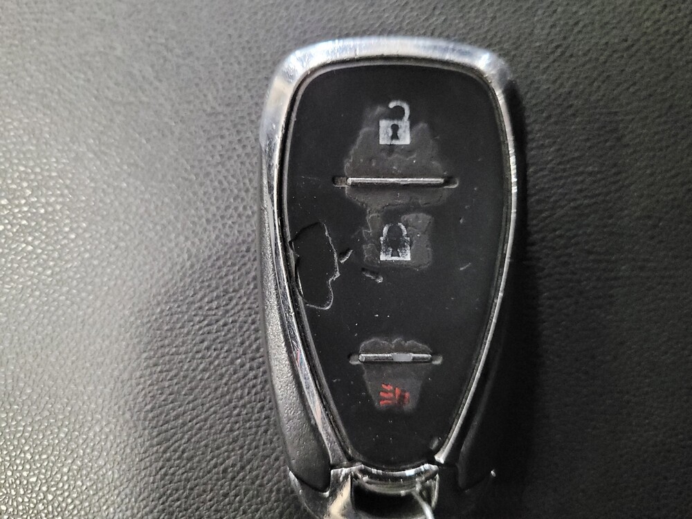 2021 Chevrolet Equinox in Pittsburgh, PA 15237 - 18125895 32