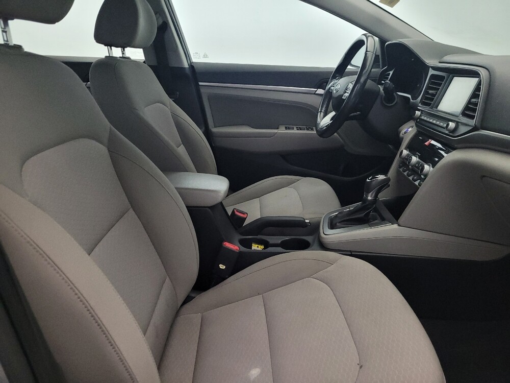 2020 Hyundai Elantra in Pittsburgh, PA 15236 - 18125899 21