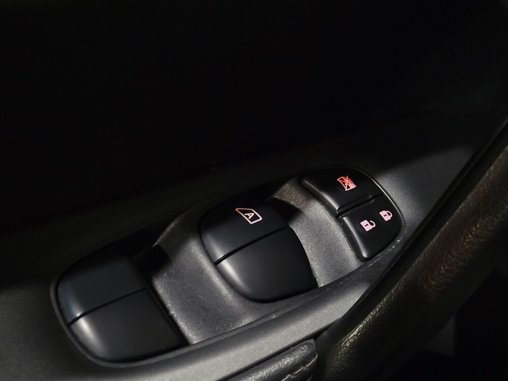 2021 Nissan Rogue Sport in Woodbridge, VA 22191 - 18125901 27