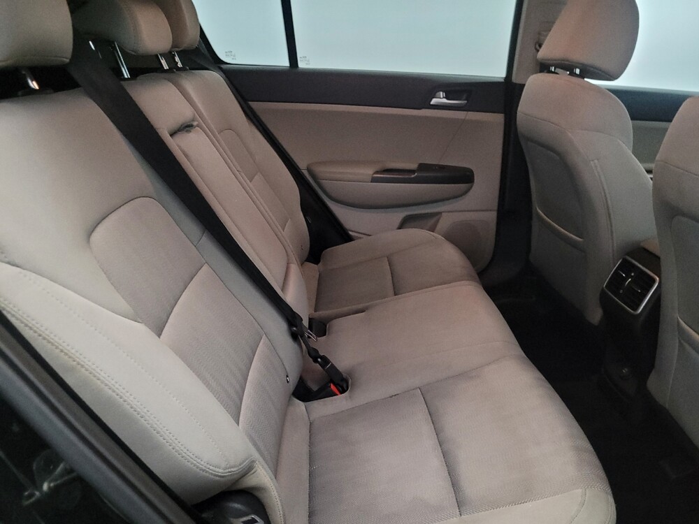 2020 Kia Sportage in Pittsburgh, PA 15236 - 18125902 19