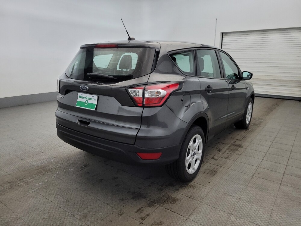 2018 Ford Escape in Pittsburgh, PA 15236 - 18125903 9