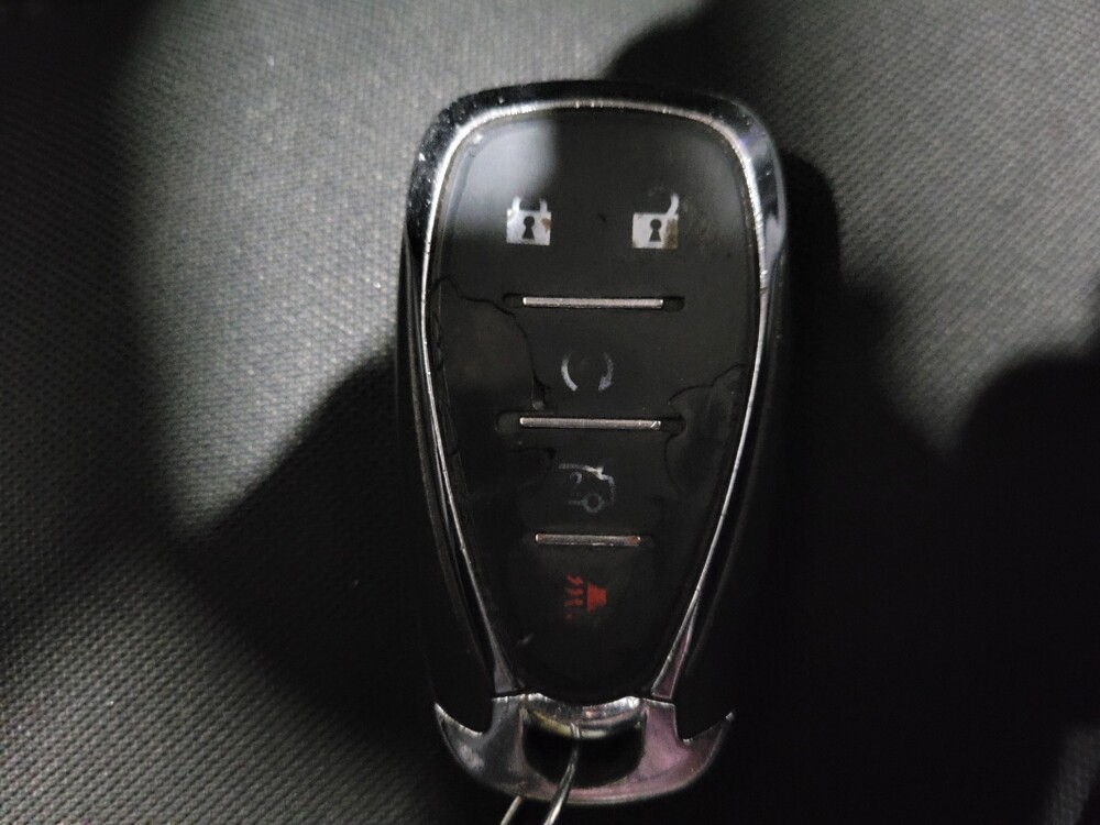 2019 Chevrolet Camaro in New Castle, DE 19720 - 18125908 32