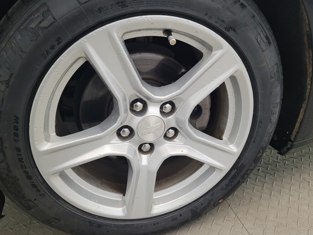 2019 Chevrolet Camaro in New Castle, DE 19720 - 18125908 31