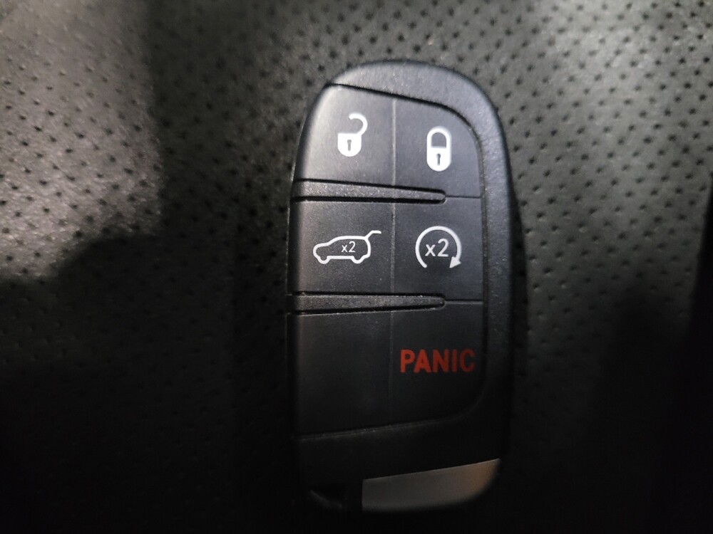 2019 Dodge Durango in New Castle, DE 19720 - 18125910 32