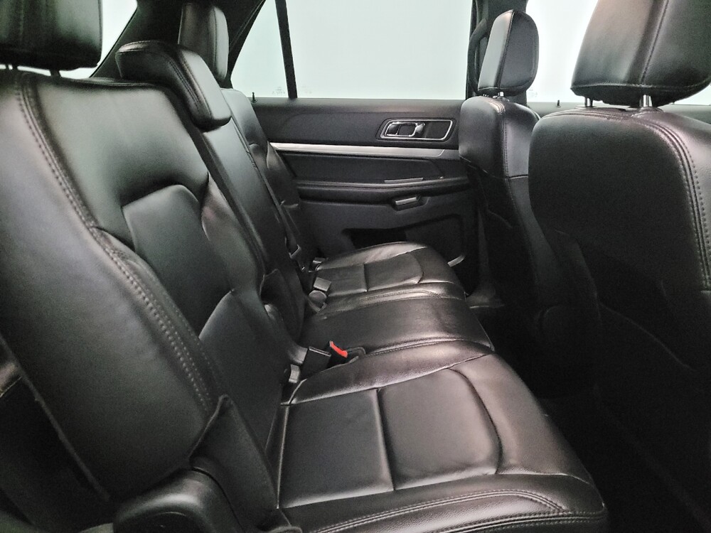 2018 Ford Explorer in Laurel, MD 20724 - 18125913 19