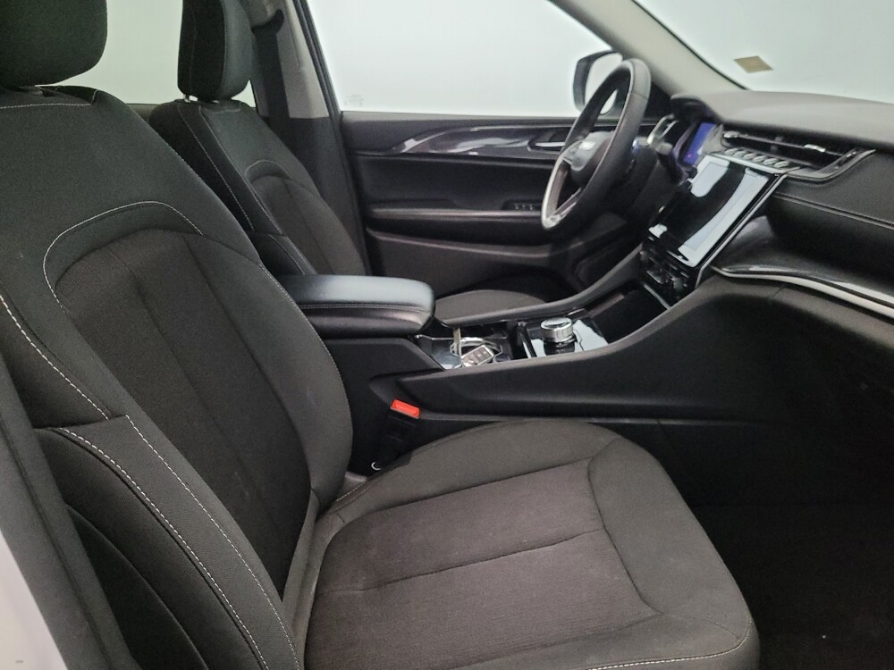 2023 Jeep Grand Cherokee in Temple Hills, MD 20746 - 18125921 21