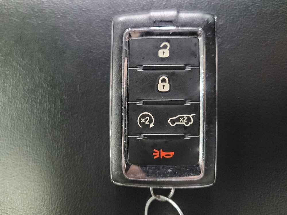 2023 Jeep Grand Cherokee in Temple Hills, MD 20746 - 18125921 32