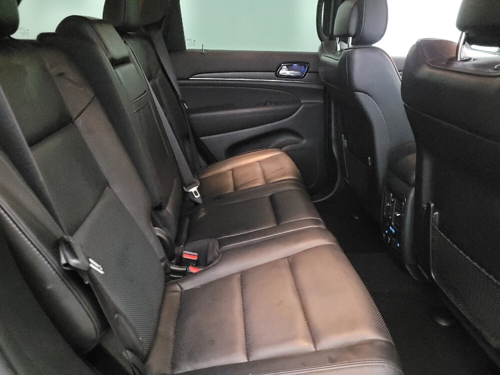 2020 Jeep Grand Cherokee in Temple Hills, MD 20746 - 18125922 19