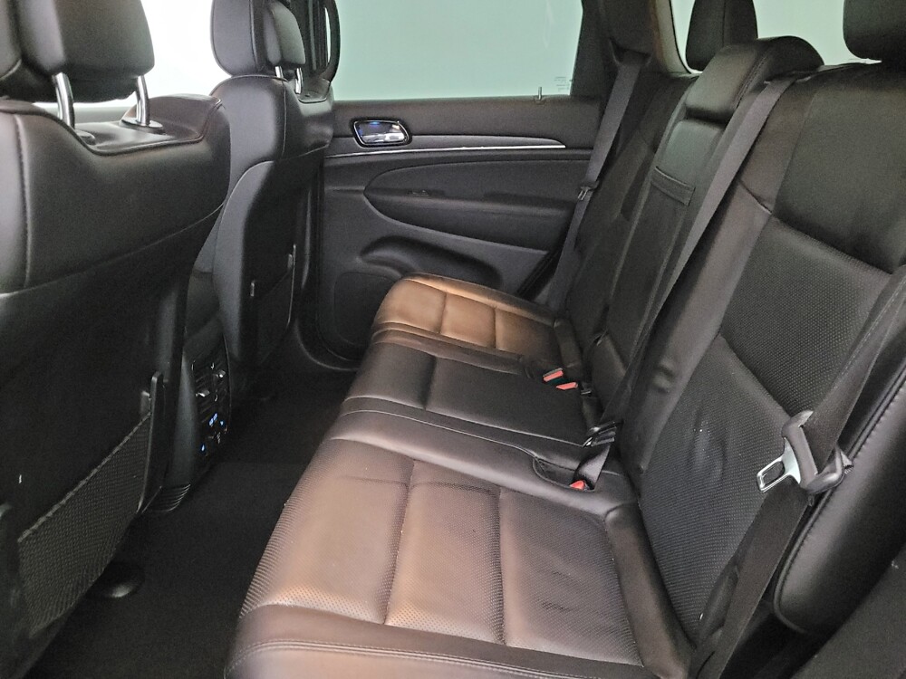 2020 Jeep Grand Cherokee in Temple Hills, MD 20746 - 18125922 18