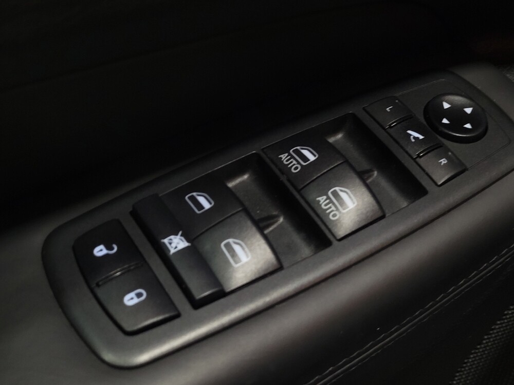 2020 Jeep Grand Cherokee in Temple Hills, MD 20746 - 18125922 27