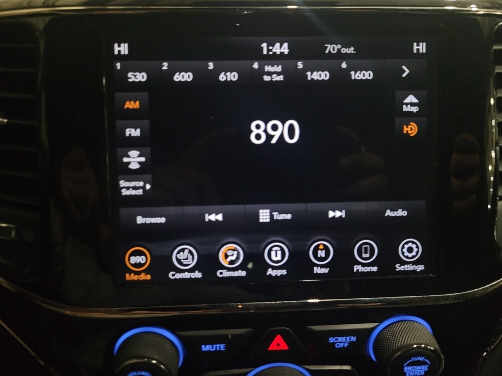 2020 Jeep Grand Cherokee in Temple Hills, MD 20746 - 18125922 25