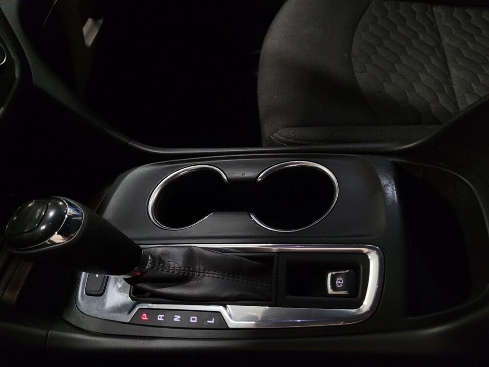 2021 Chevrolet Equinox in Pittsburgh, PA 15237 - 18125924 26