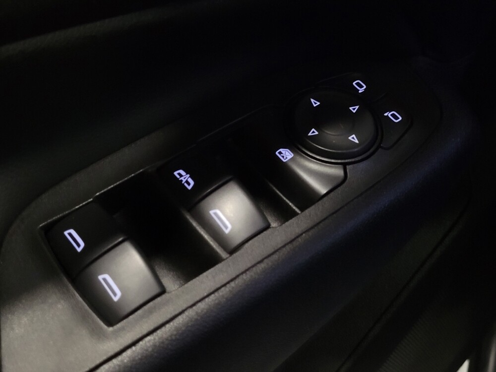 2021 Chevrolet Equinox in Pittsburgh, PA 15237 - 18125924 27