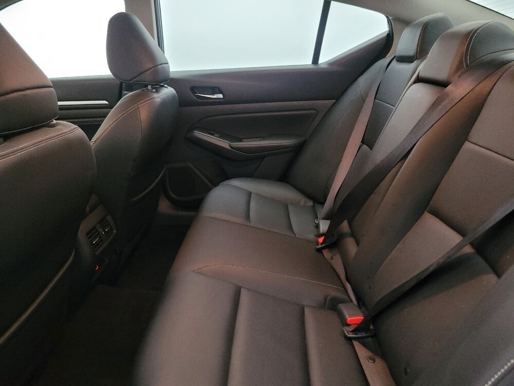 2019 Nissan Altima in Pittsburgh, PA 15237 - 18125927 18