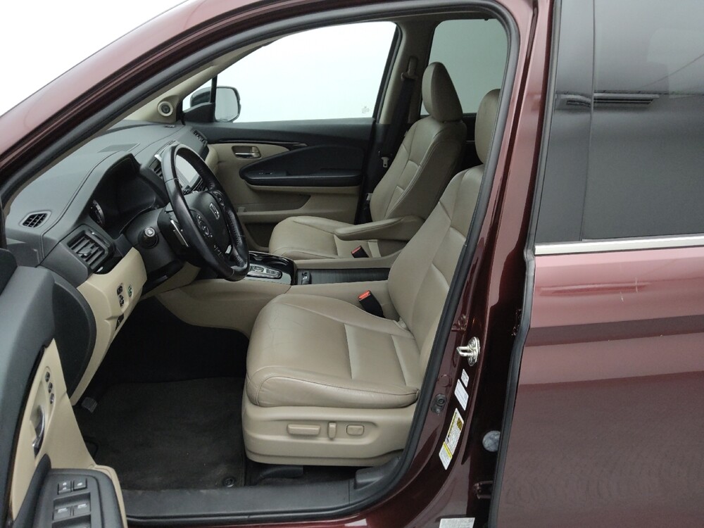 2016 Honda Pilot in Springfield, MO 65807 - 18125936 17