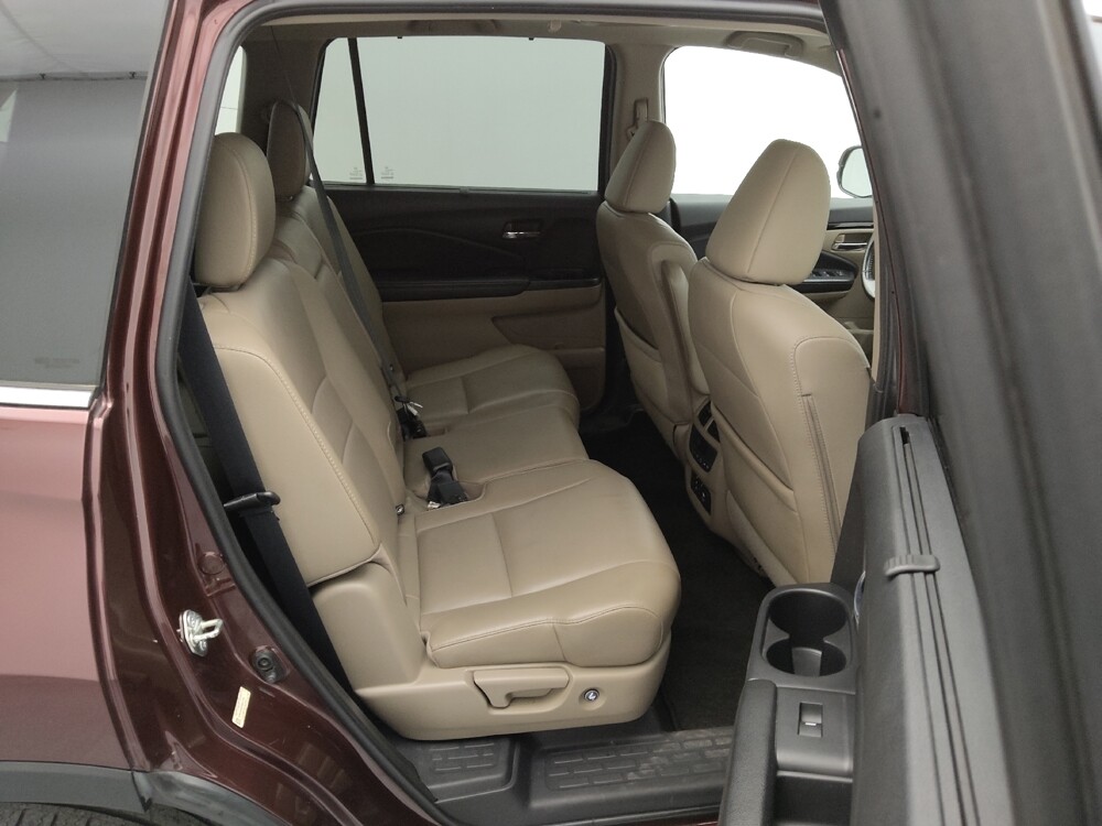 2016 Honda Pilot in Springfield, MO 65807 - 18125936 19