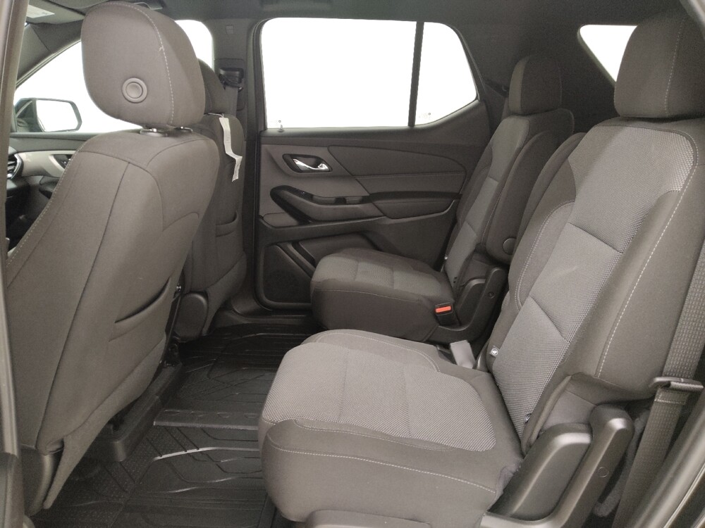 2023 Chevrolet Traverse in St. Louis, MO 63125 - 18125937 18