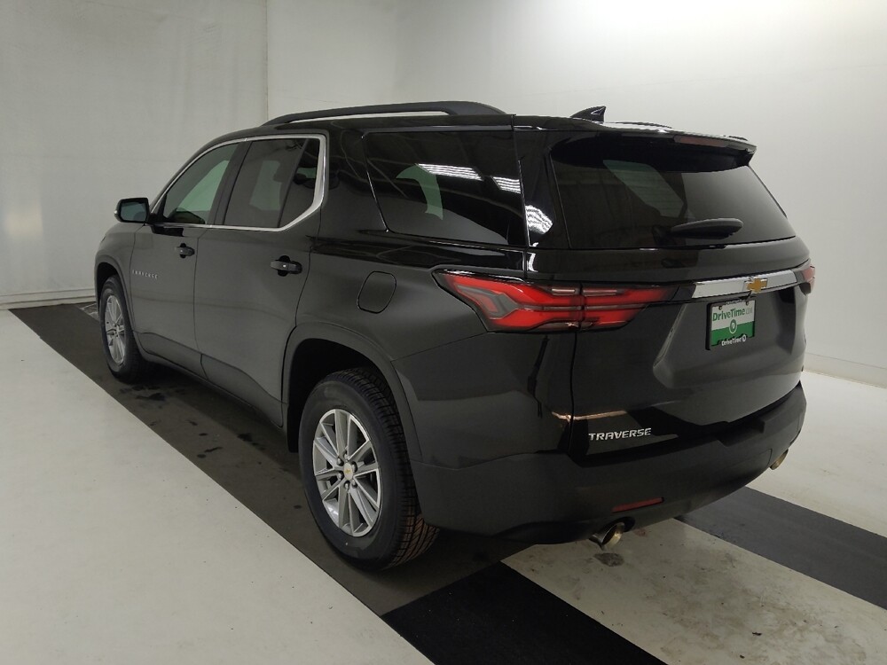 2023 Chevrolet Traverse in St. Louis, MO 63125 - 18125937 5