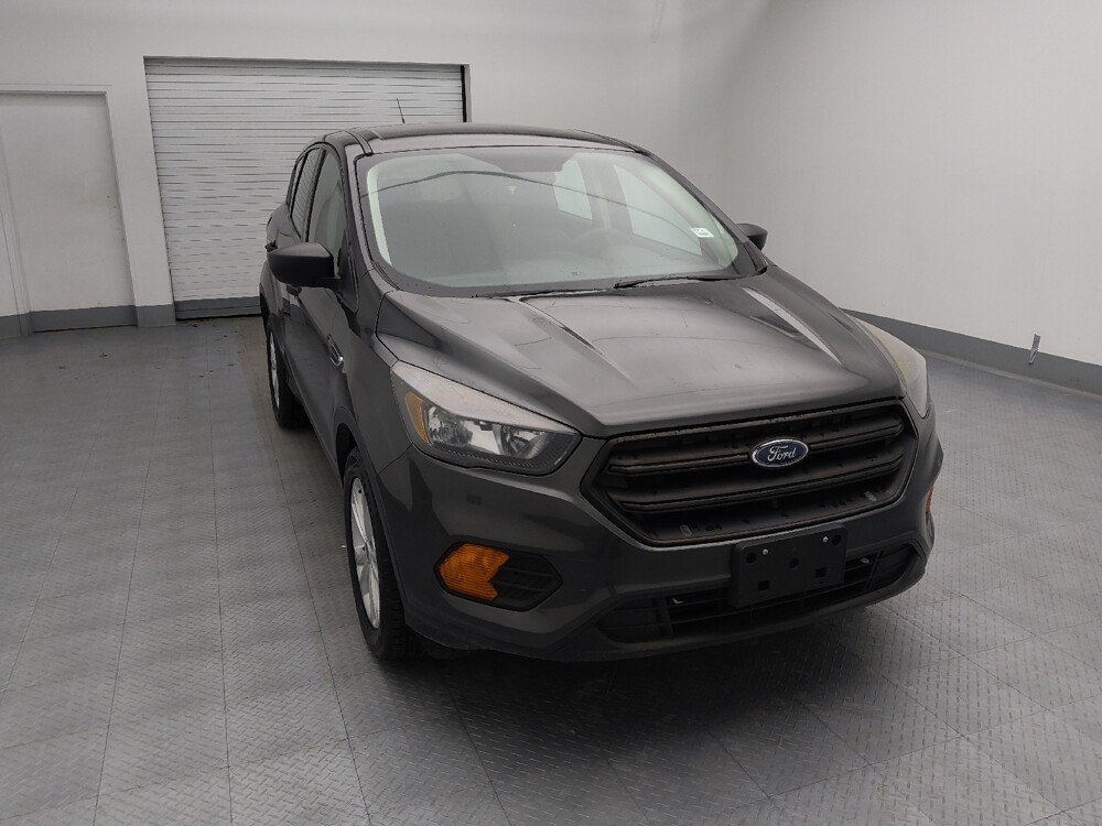 2018 Ford Escape in Gladstone, MO 64118 - 18125941 14