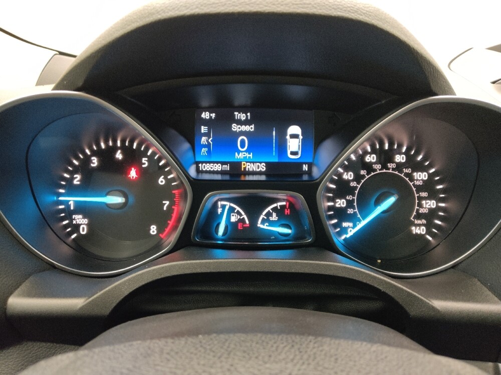 2018 Ford Escape in Gladstone, MO 64118 - 18125941 23