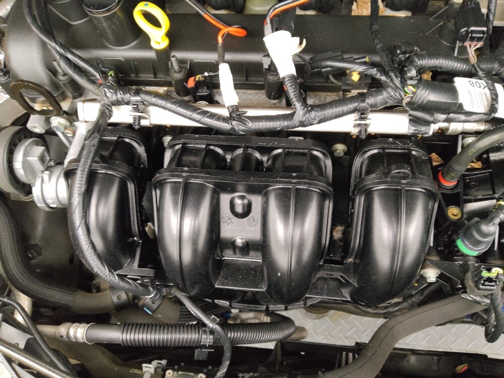 2018 Ford Escape in Gladstone, MO 64118 - 18125941 30