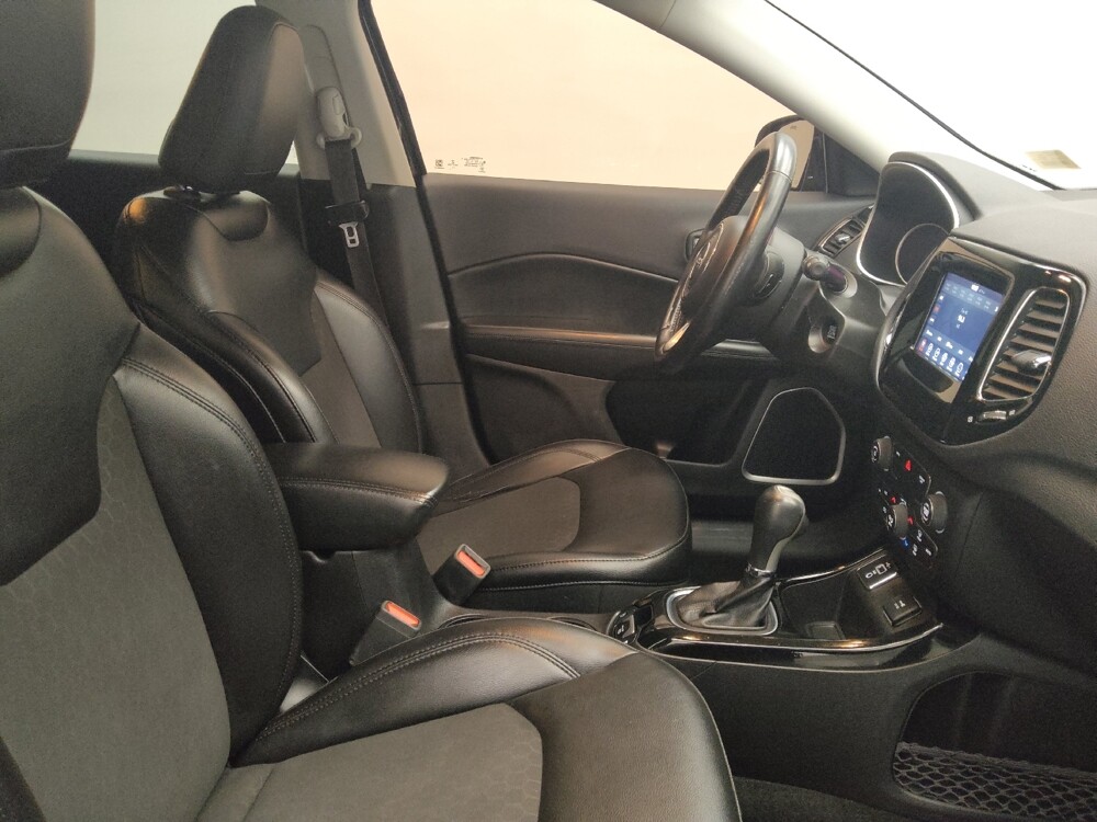 2019 Jeep Compass in Lombard, IL 60148 - 18125942 21