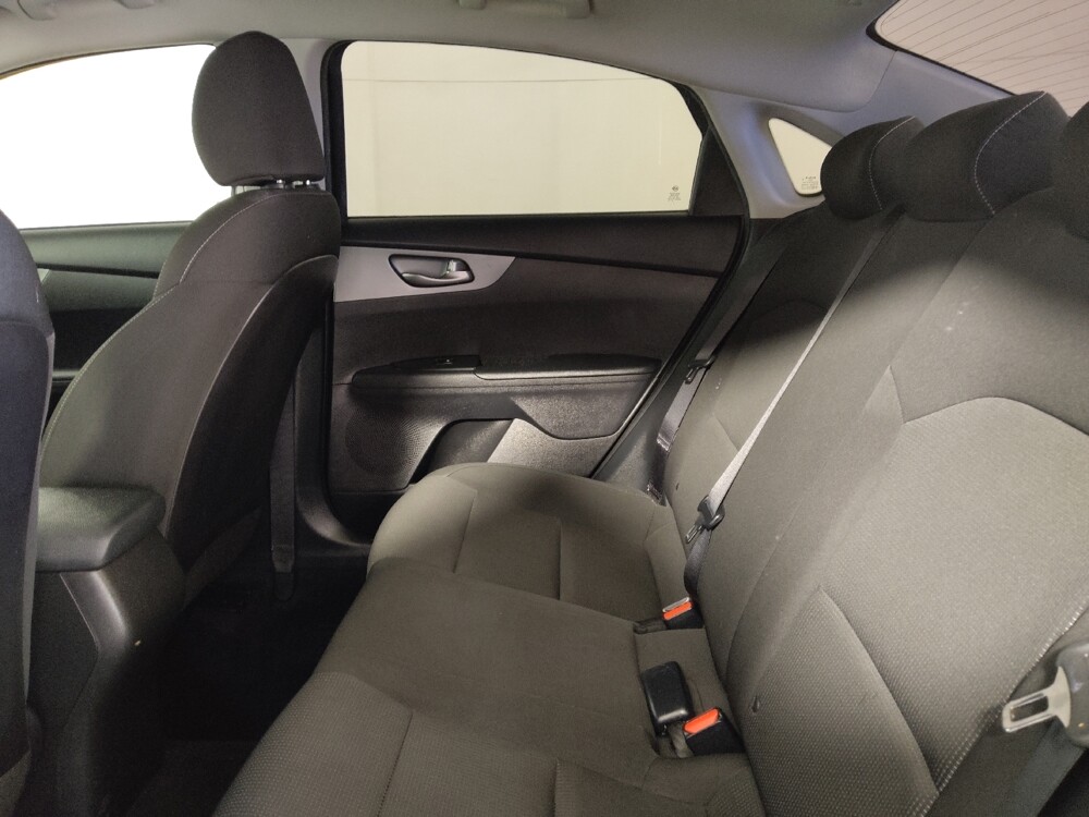 2021 Kia Forte in Midlothian, IL 60445 - 18125943 18