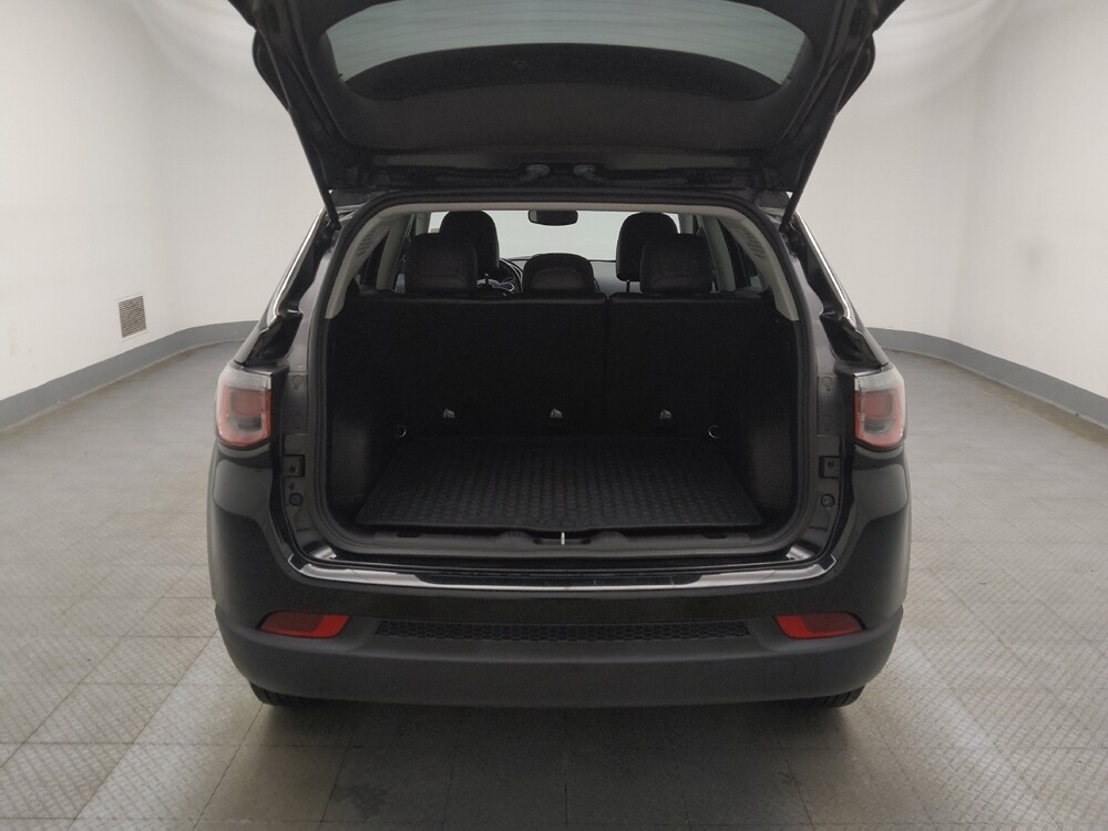 2018 Jeep Compass in Midlothian, IL 60445 - 18125944 29