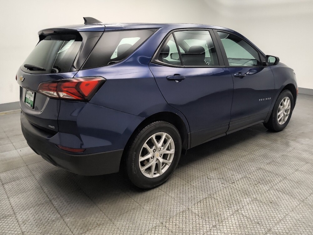 2022 Chevrolet Equinox in Midlothian, IL 60445 - 18125947 10