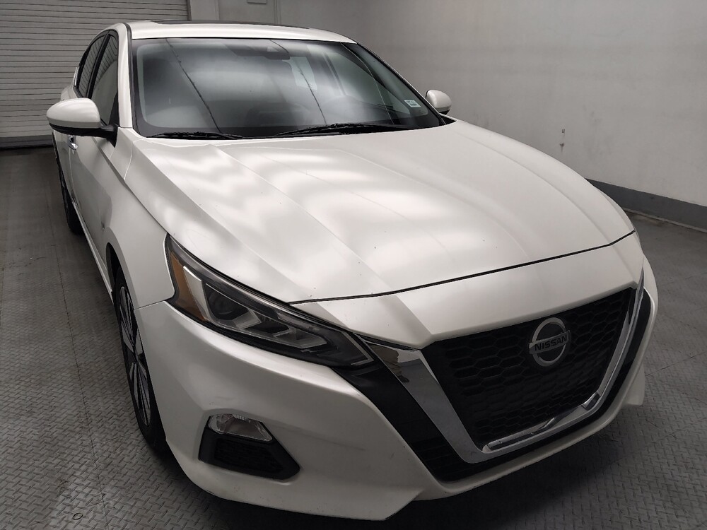 2021 Nissan Altima in Lombard, IL 60148 - 18125948 13
