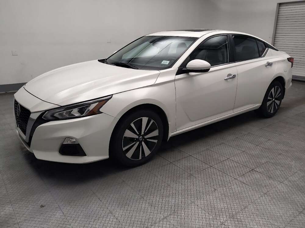 2021 Nissan Altima in Lombard, IL 60148 - 18125948 2