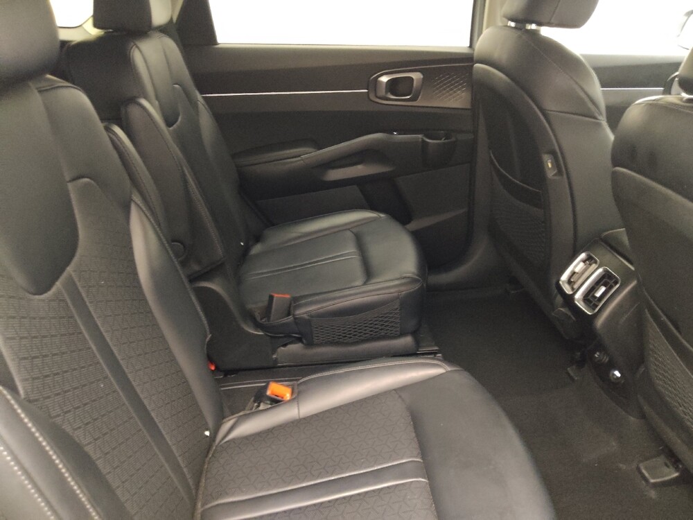 2023 Kia Sorento in Des Moines, IA 50310 - 18125955 19