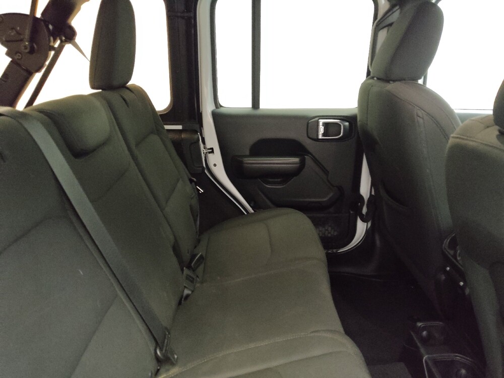 2018 Jeep Wrangler in Midlothian, IL 60445 - 18125956 19